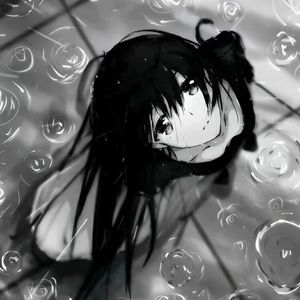 带土抓住玖辛奈的头发
